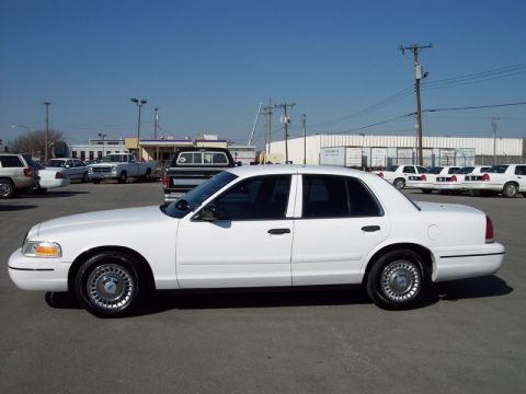 1999 Ford Crown Victoria photo