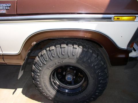 1978 Ford Bronco - Full wheel view after trim