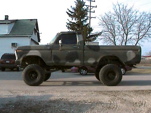 1977 Ford F-150 - Camo Lifted