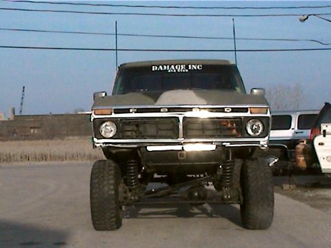 1977 Ford F-150 - Camo front