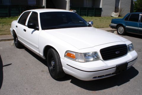 1998 Ford Crown Victoria photo
