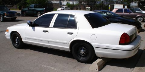 1998 Ford Crown Victoria photo