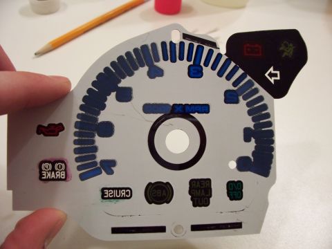 1999 Ford Taurus - back of it... looks like a white face gauge :)