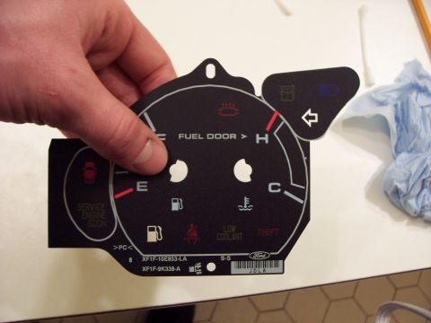1999 Ford Taurus - gauges and temp gauge removed.