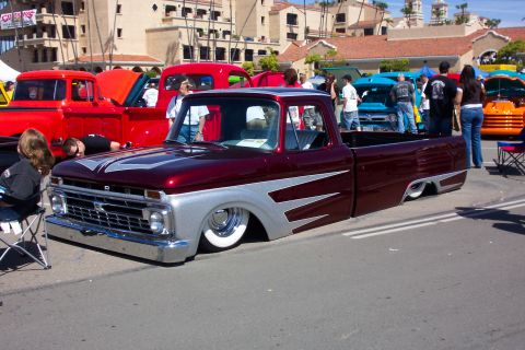 1996 Ford Bronco - Slammed!