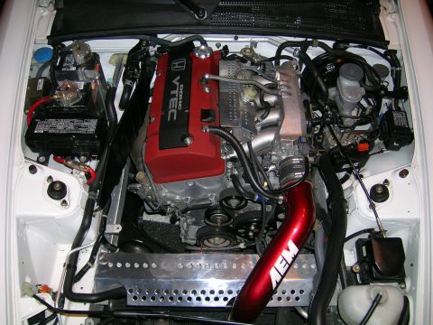 1994 Ford Probe - Engine bay of a Honda S2000, the VTEC engine and aftermarket intake.