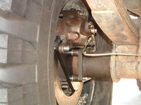 1978 Chevrolet C/K Pickup - Left Rear disc setup on a 14bolt Full Floater using Azkickin.com Disc brake conversion
