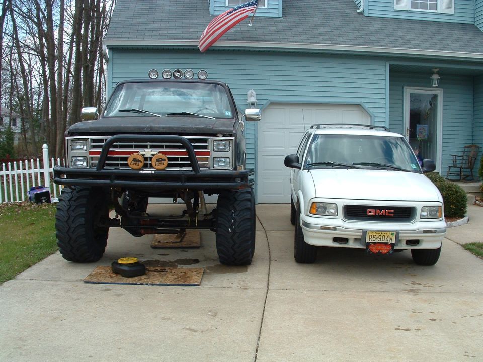 My Truck
&
My 1996 GMC Jimmy