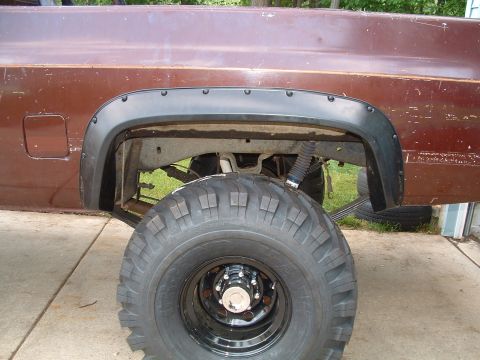 1978 Chevrolet C/K Pickup - Moved rear wheel well 4" forward with the cutout