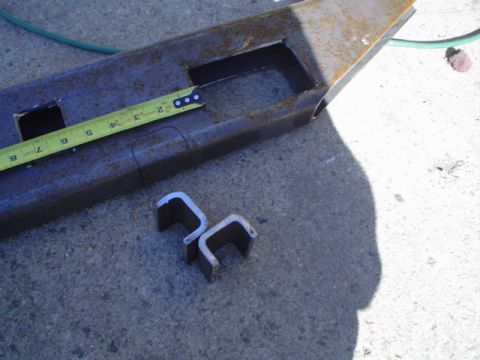 1981 Ford Bronco - Placement of Hi Lift reciever in Rear bumper