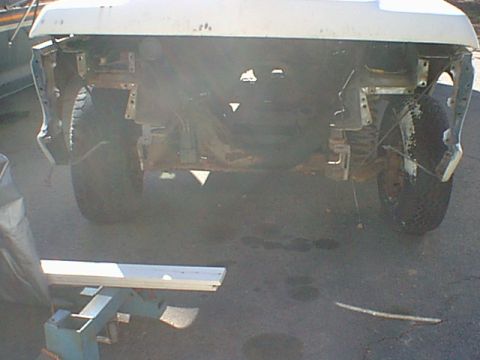 1976 Ford F-250 - This is how I was able to do the engine and trans with the radiator. I pulled the core supports from both trucks since I had to switch gril…