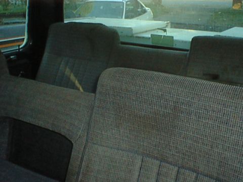 1976 Ford F-250 - Front and back fit well.