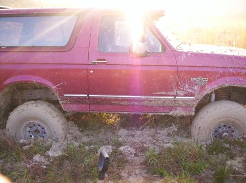 1995 Ford Bronco - passenger side