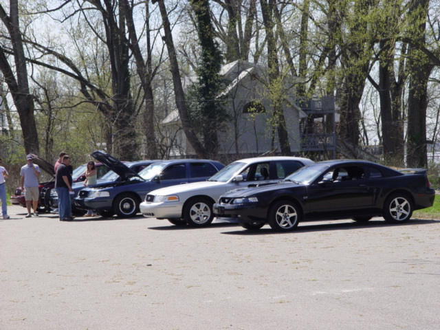 The following pics were taken by others in attendance.
