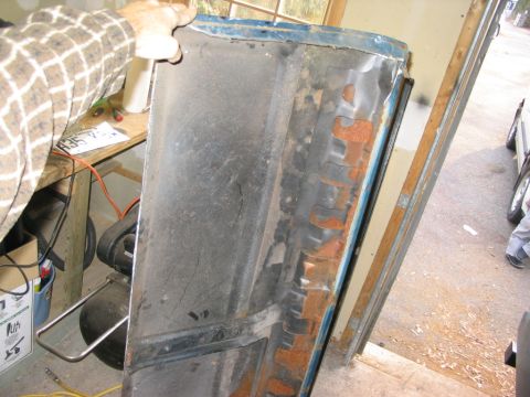 1986 Ford Bronco - Gutted out tailgate