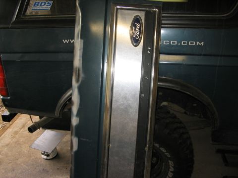 1986 Ford Bronco - Trim it to size