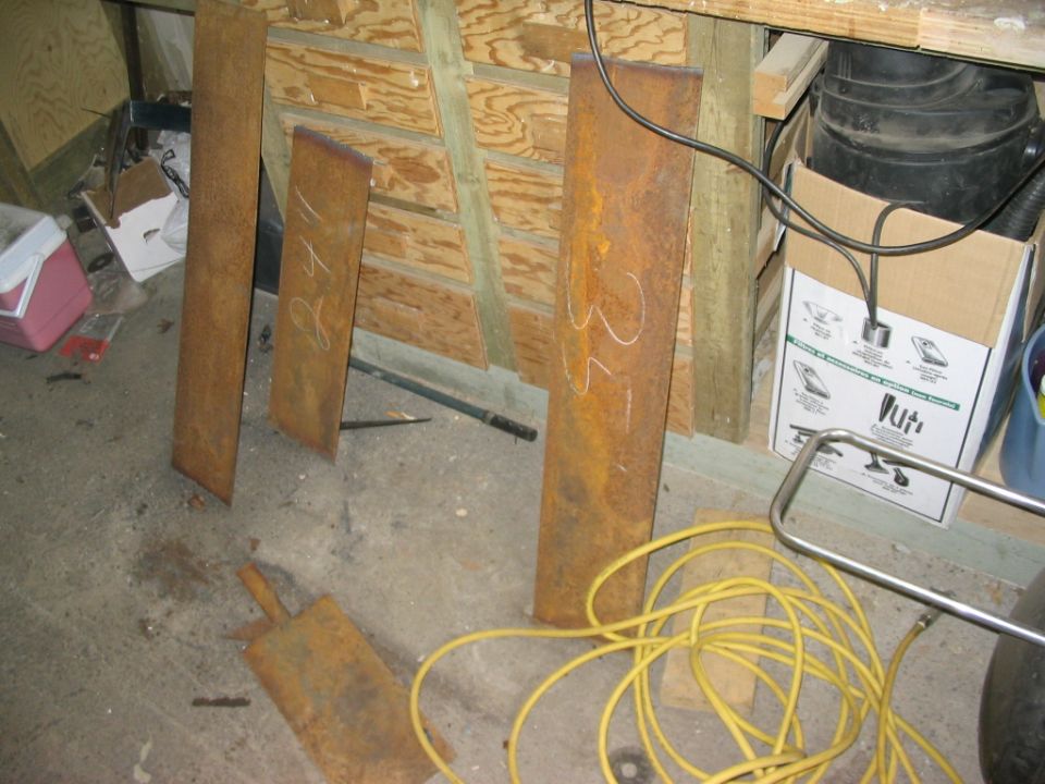 Plate steel for the sides of the box