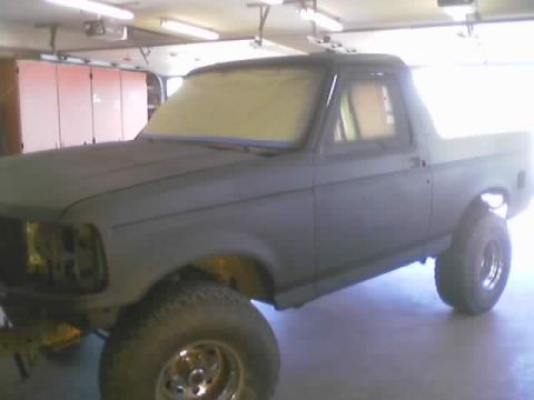 1989 Ford Bronco - Body work done!