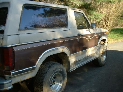 1982 Ford Bronco photo