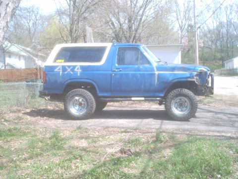 1985 Ford Bronco photo