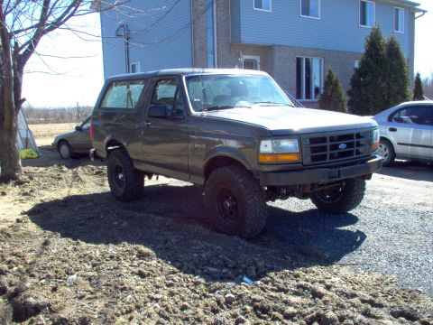 1993 Ford Bronco photo