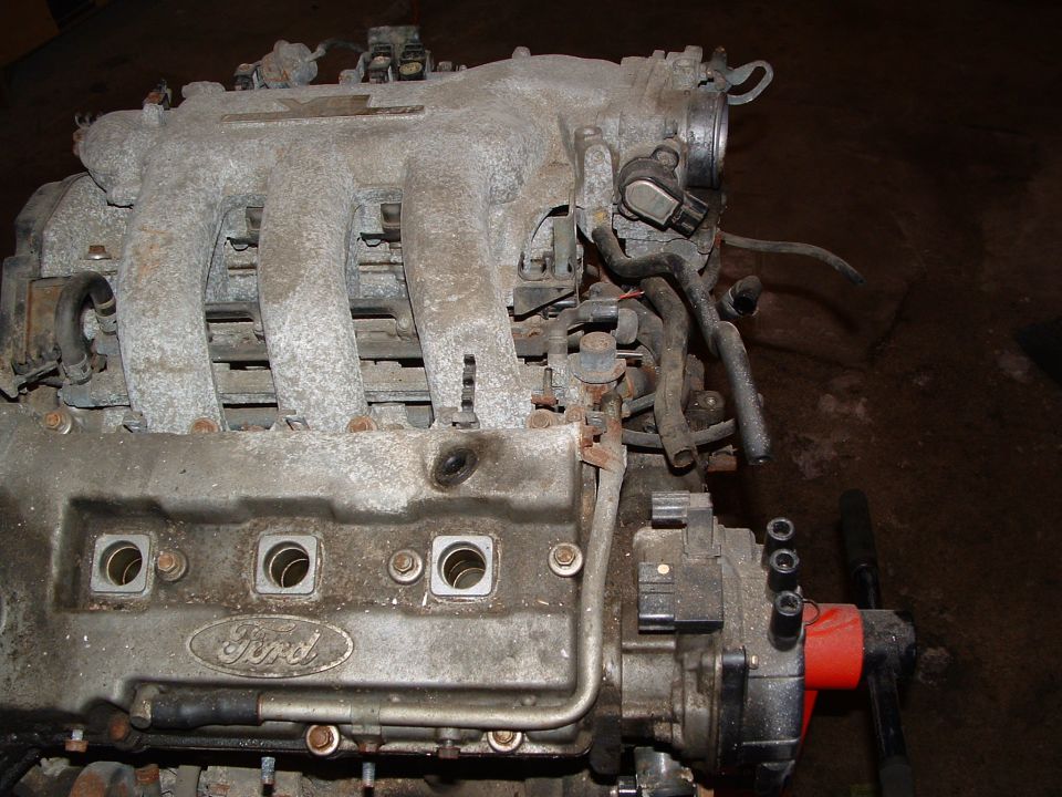 Ford engine with intake manifold and wiring