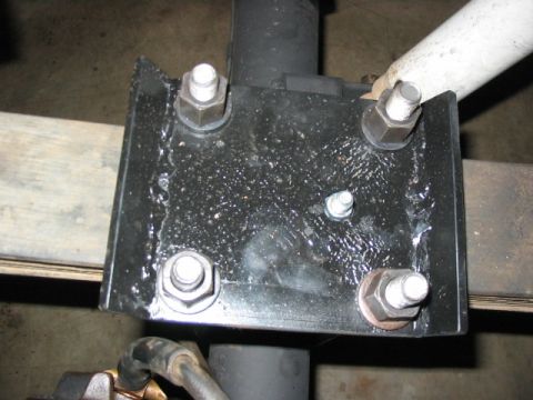 1995 Ford Bronco - Fabbed upper ubolt plate, 3/8" with 1/4" risers and offset 1" center hole for the ORD zero rate leaf (moves axle back 1").