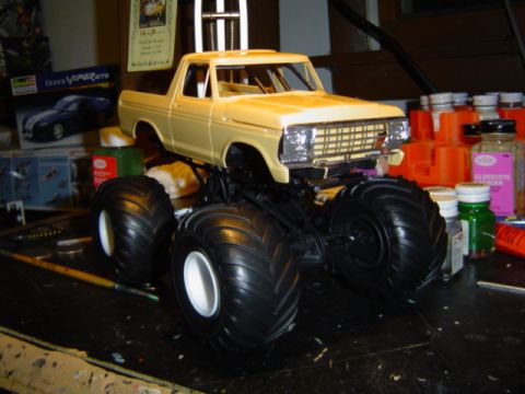 1979 Ford Bronco - This model truck appears to be a 1979 Ford Bronco modified into a monster truck.