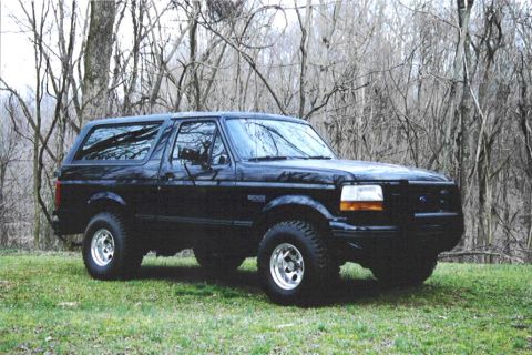 1992 Ford Bronco “92nite”