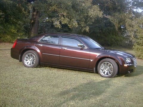 2005 Chrysler 300 photo