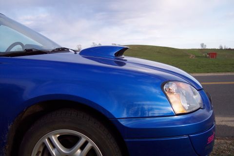 2004 Subaru Impreza photo