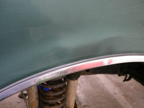 1990 Ford Bronco - This flare just picked up a wrinkle