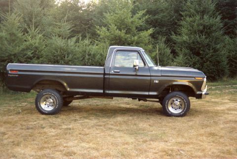 1976 Ford F-150 - This is after taking out the lift and a new paint job.