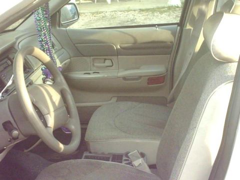 1997 Ford Crown Victoria photo