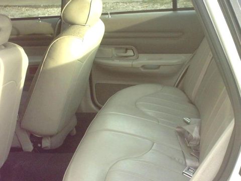 1997 Ford Crown Victoria photo