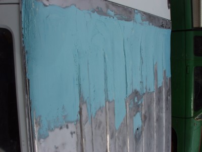 1995 Ford C-350 (Centurion Conversions) - The pretty blue bondo covering the whole width of the truck.