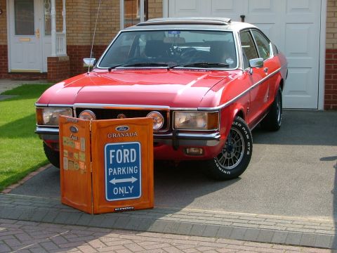 1976 Ford Granada - 1976 Ford Granada Coupe.