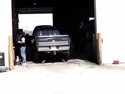 2000 Ford F-250 - Black Dodge