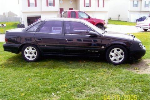 1991 Ford Taurus photo