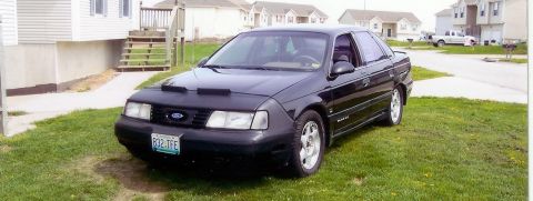 1991 Ford Taurus photo