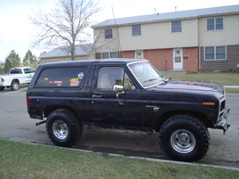 1981 Ford Bronco - washed the truck this weekend