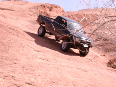 1996 Ford Bronco - Another shot of my buddy driving down same fin.