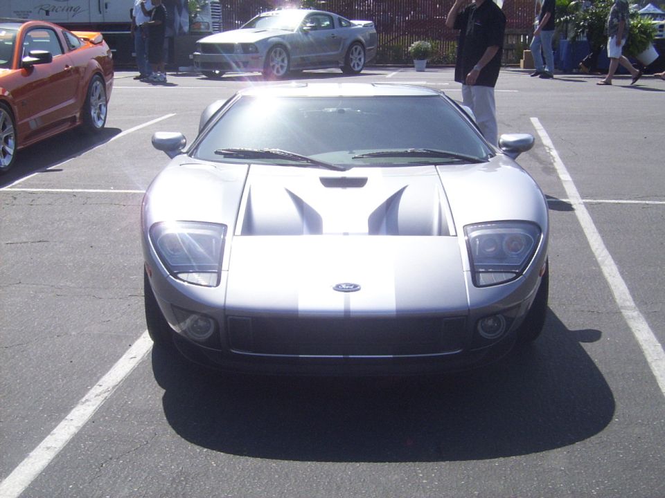Silver Ford GT front view with racing stripes