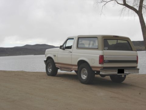 1995 Ford Bronco photo