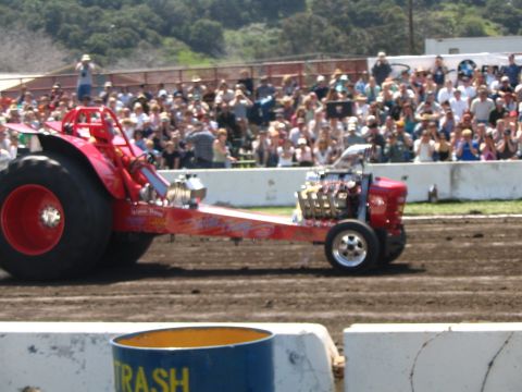 1993 Toyota 4Runner - pulling...