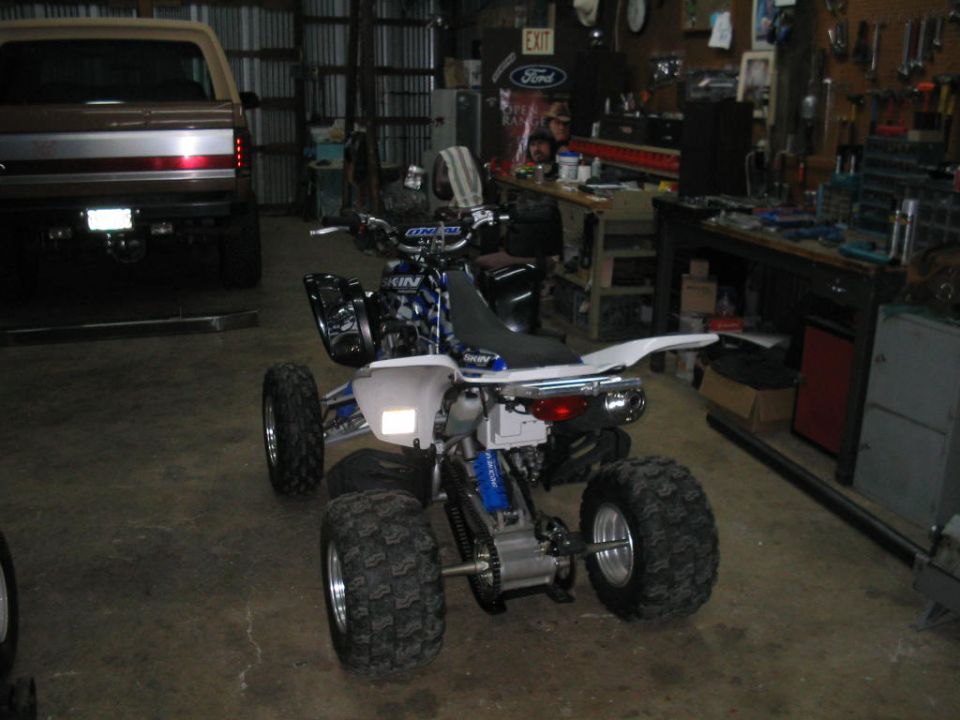 Rear view of Raptor