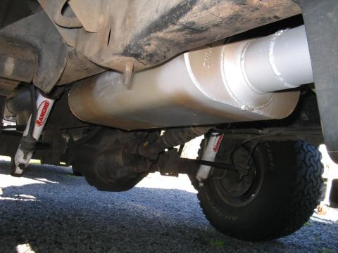 1991 Ford Bronco - 3" Flowmaster 70 series all done, sounds incredible!