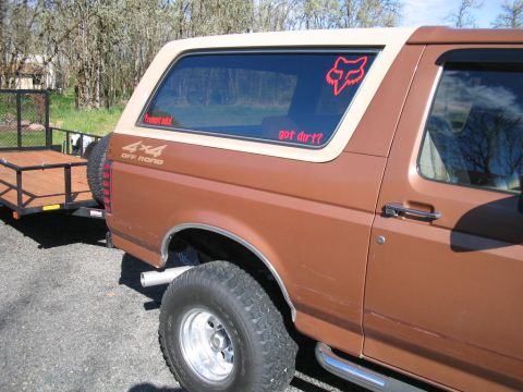 1991 Ford Bronco - another shot of the tailpipe with the billet tip