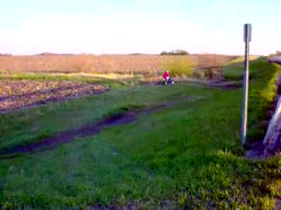 2001 Yamaha RAPTOR 660 - A clip of me jumping a field approach along a local highway.