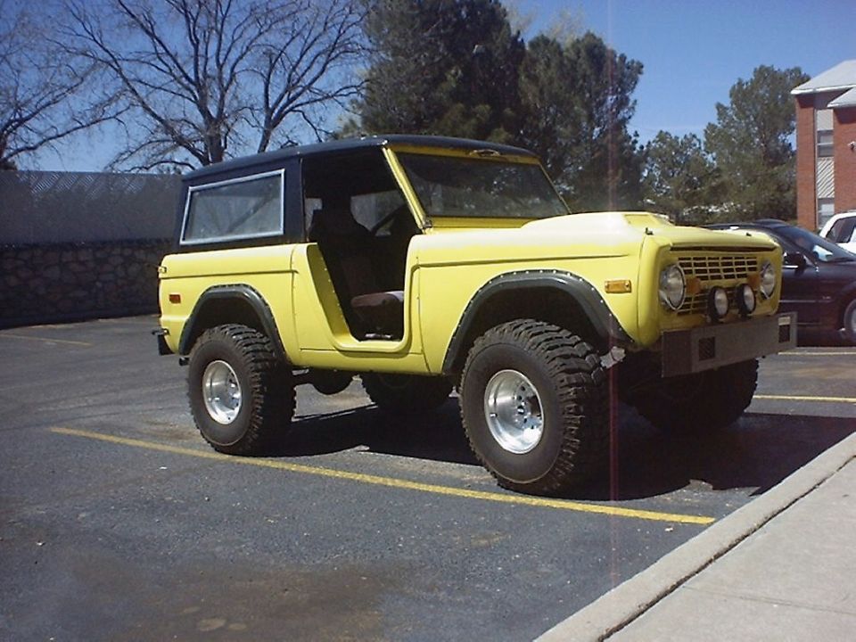 1972 Ford Bronco “Necktie”